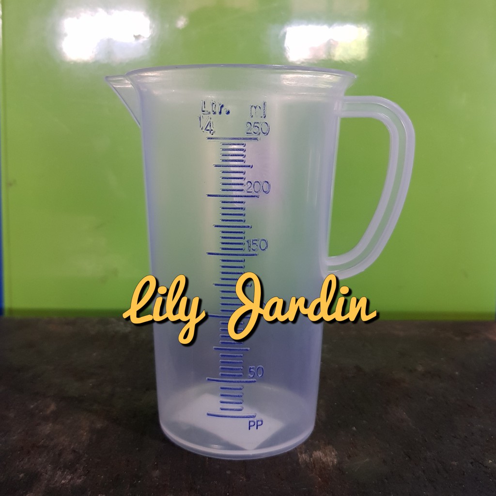 Takaran Plastik / Gelas Ukur / Gelas Takar / Measuring Cup - 250 ml
