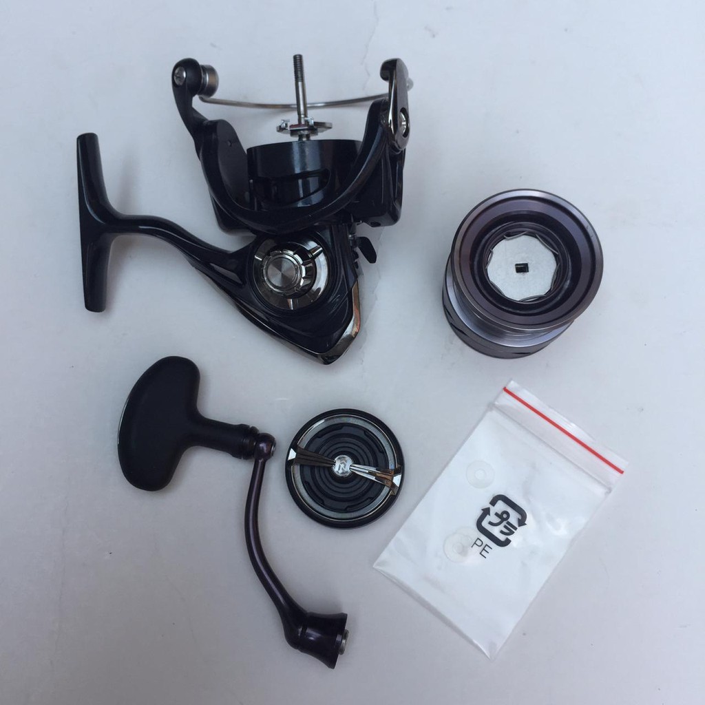 REEL DAIWA REVROS TG LT 1000 - 3000  XH 4 BB Power Handle