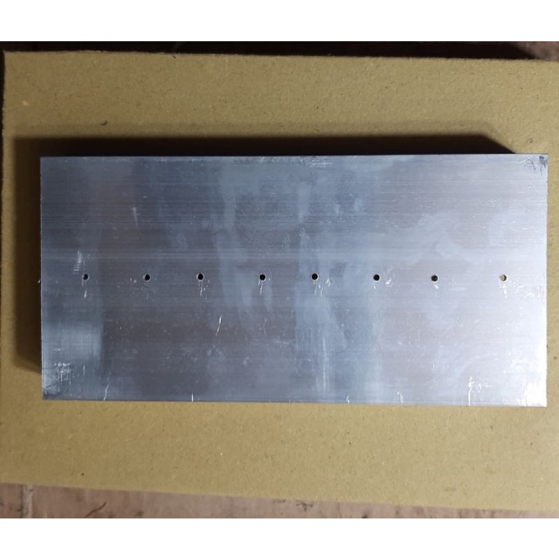 Heatsing Heatzink Pendingin Transistor 5 sirip 20cm