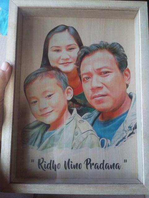 Foto Kayu Pakai Kaca Kado Ulang Tahun Kado Pernikahan Kado Wisuda Dan Anniversary