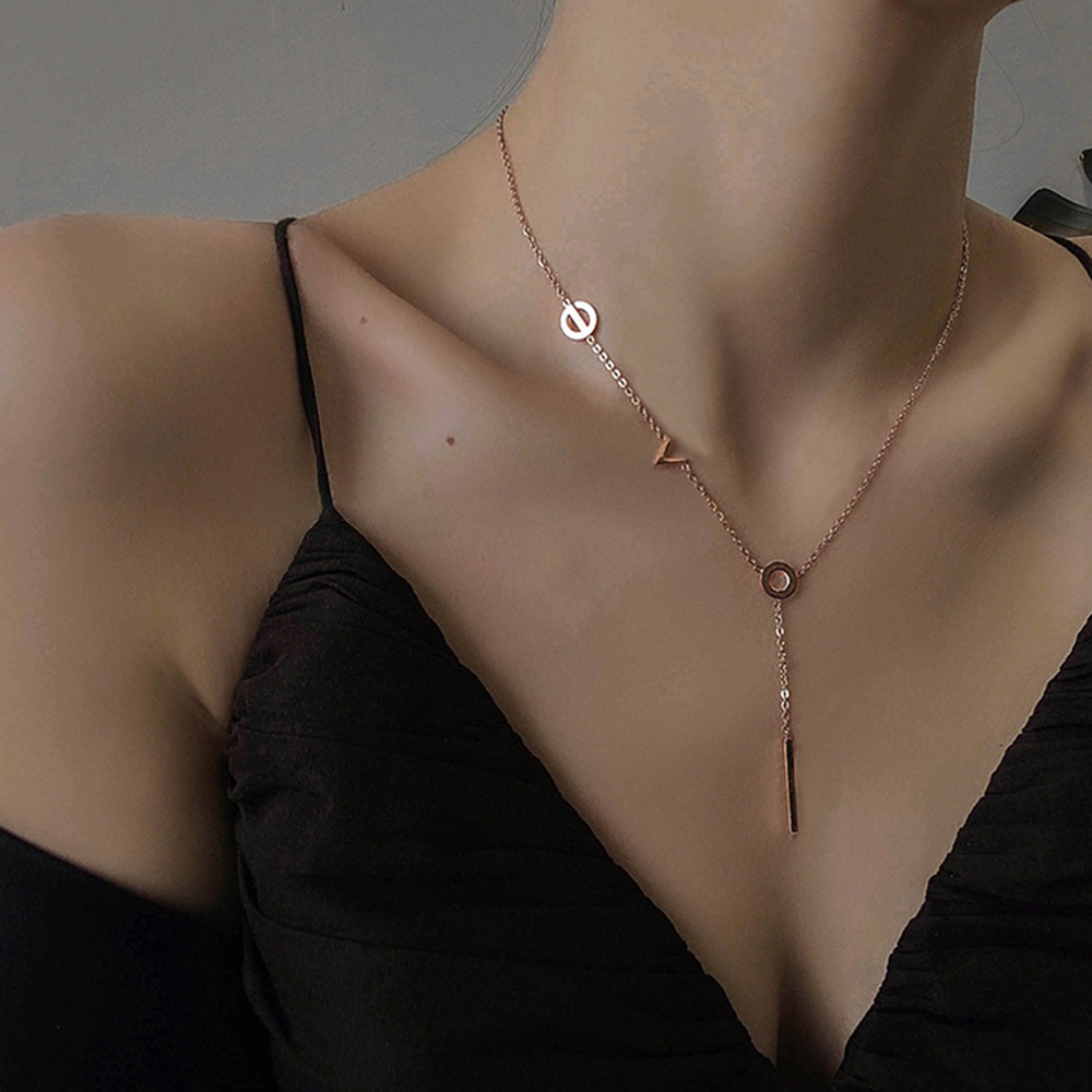 【COD Tangding】LOVE Letters Necklace Female SimpleTemperament Versatile Clavicle Chain Fashion Accessories Jewelry