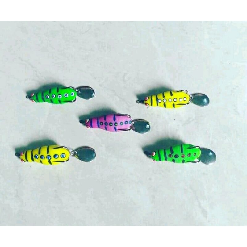 umpan mainan/soft frog/umpan ikan gabus