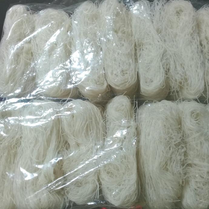 

Cuci Gudang Awal Tahun bihun 5 daun per pak Cuci Gudang Awal Tahun
