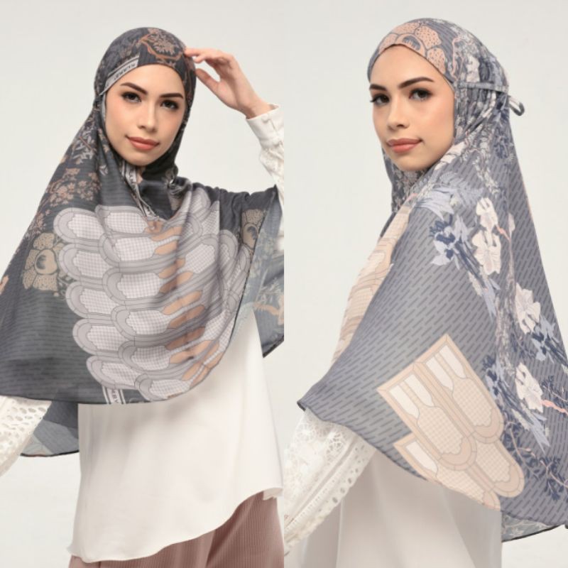 Rafflesia Bergo by Wearingklamby