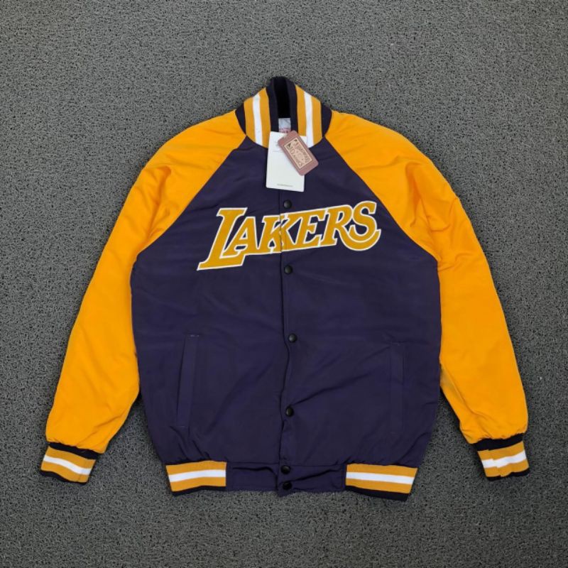 JAKET BOMBER LAKERS HIGH QUALITY CASUAL HYPE FASHION PRIA