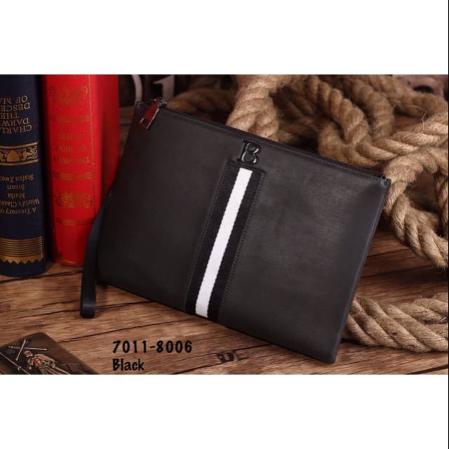 TAS IMPOR NEW ARRIVAL 
Bovis Initial Clutch #7011-8006 RA