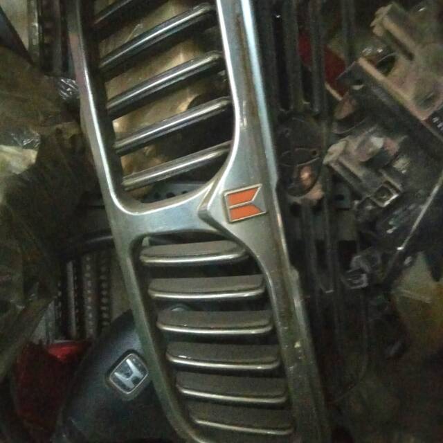 Grill panther ls 2000 2001 2002 2003 2004 2005