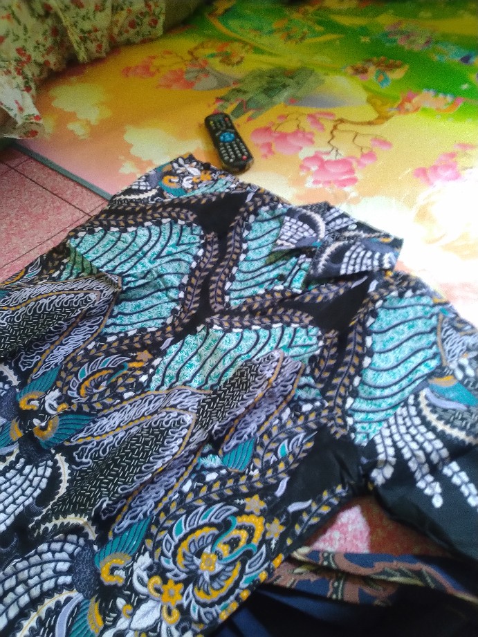 Hem Batik Pria Pendek Lawasan Sogan/pari Sulur/parang Black