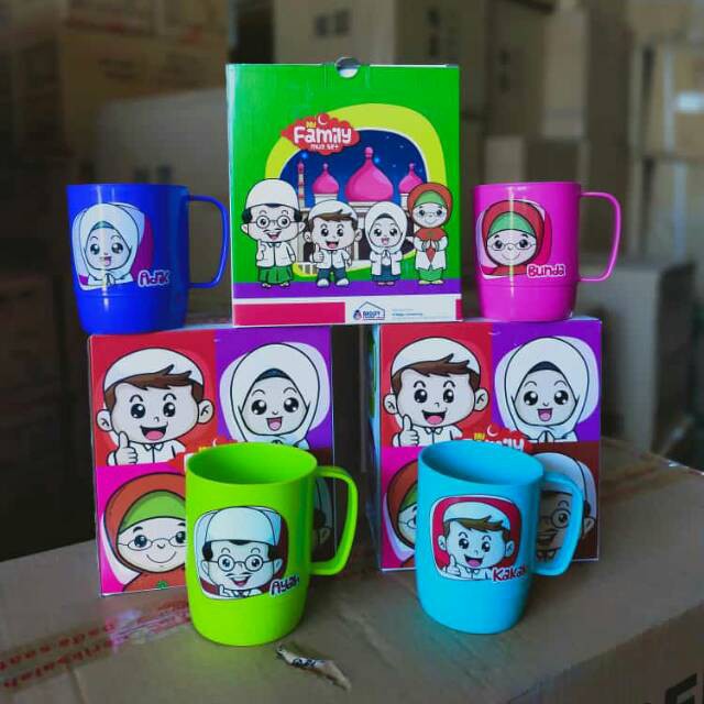 Mug Family Set isi 4 Karakater Cangkir Family Geas Set karakter Famili