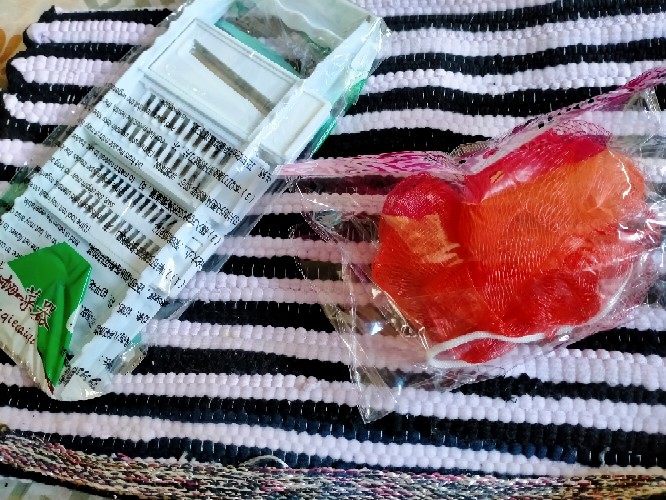 Parutan Serbaguna/ Parutan Wortel/ Parutan Kentang