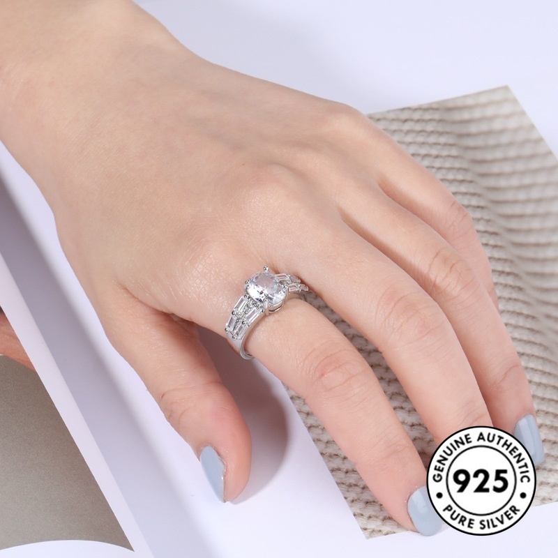 Cincin Lapis Silver 925 Dengan Berlian Imitasi Bentuk Kotak Untuk Wanita