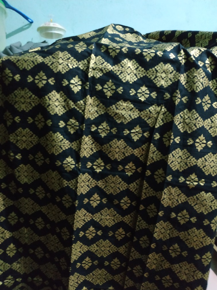Couple Kebaya Rok Kemeja Motif Pradaa Gold