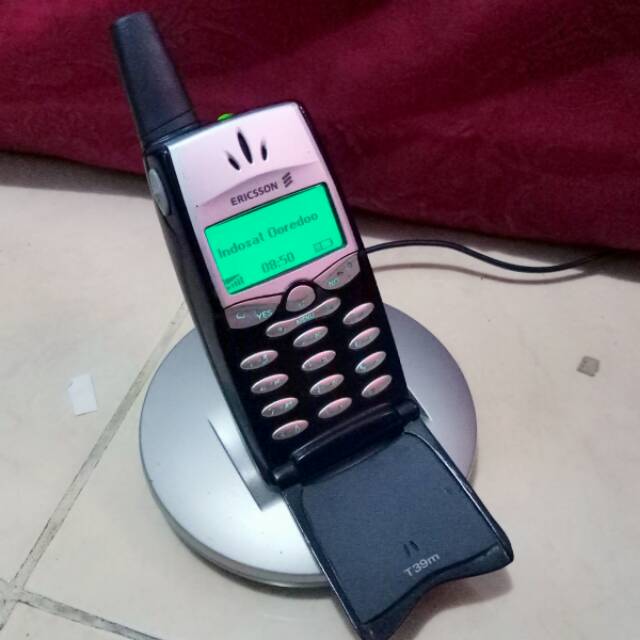 Hp jadul Ericsson T39 Flip antena Hp unik hp antik hp langka nornal ori sagel mulus
