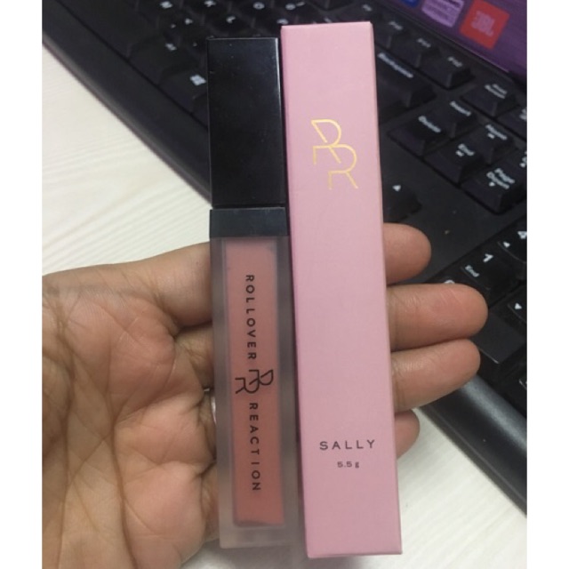 ROLLOVER REACTION LIP CREAM SALLY (Preloved)