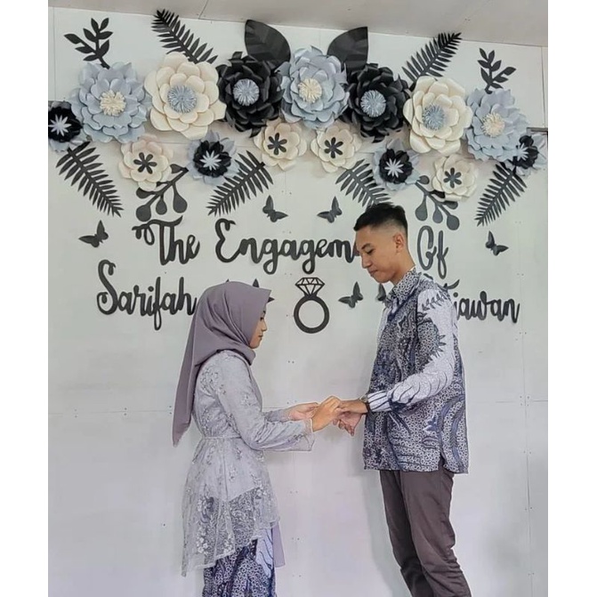 ready stok paper flower dekorasi tunangan bunga kertas backdrop lamaran background tunangan wedding 