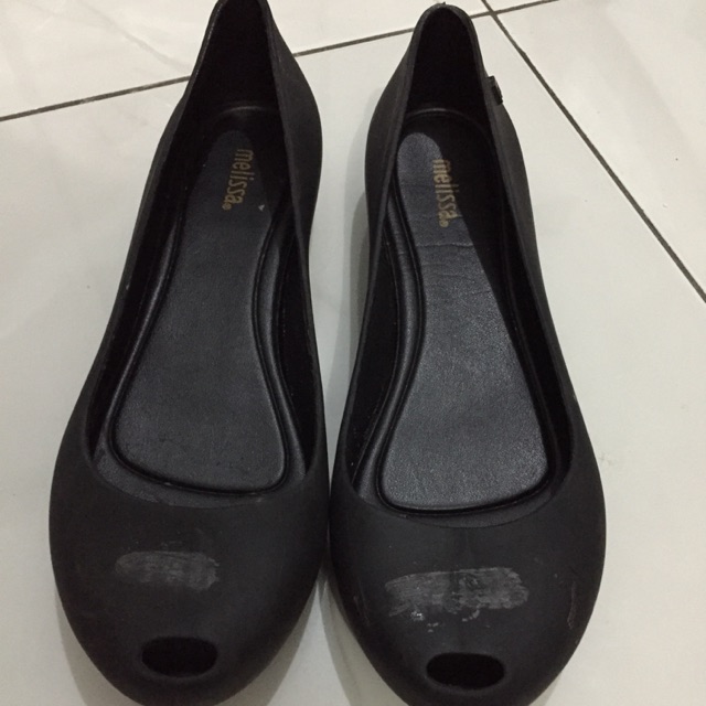 Melissa authentic preloved 37