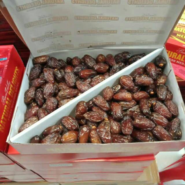 

Kurma Medjol california (kiloan)1kg