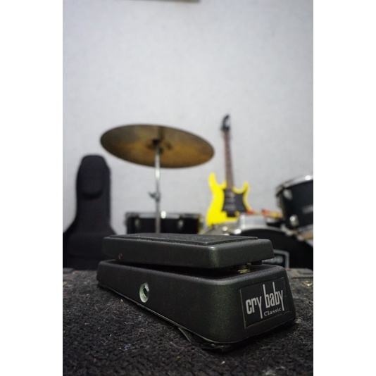 cry baby classic wah pedal gcb95f