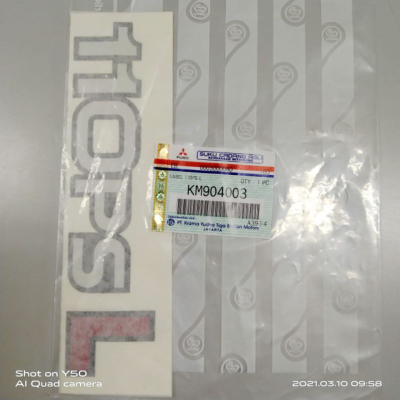 

KM904003 sticker LABEL 110L Mitsubishi Canter