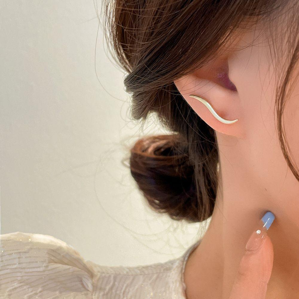 Wanita Anting Pejantan Trendi Vintage Logam Temperamen Sederhana Menjuntai Drop Earrings