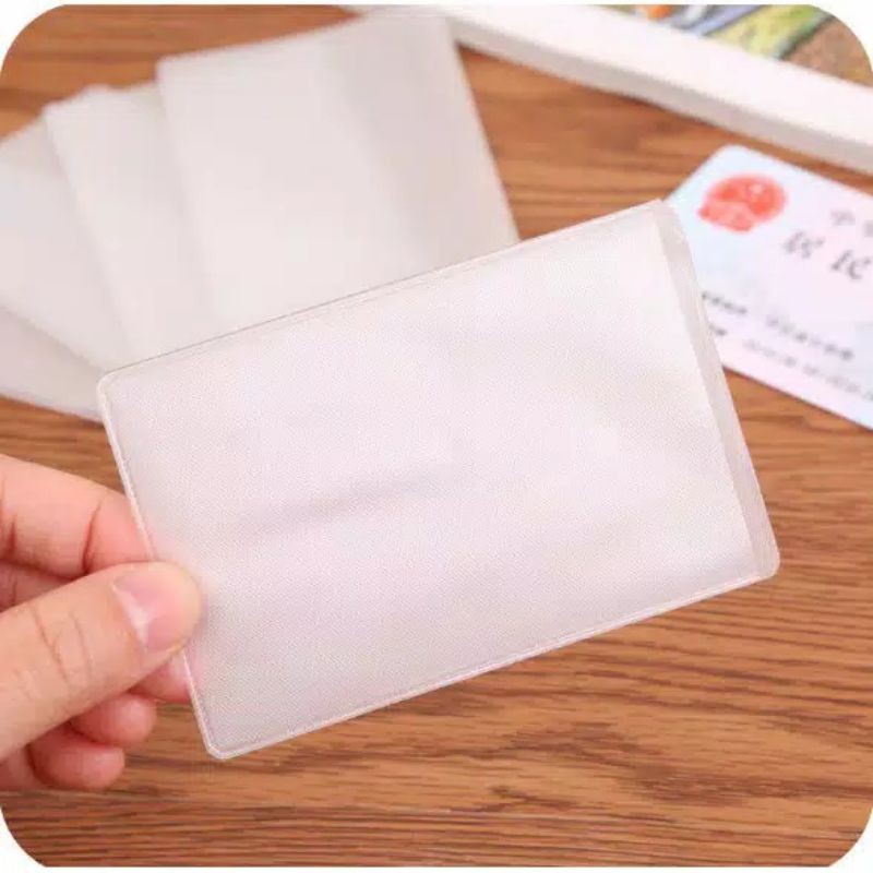 

Pelindung Kartu Card Protector Cover ATM Sarung Kartu Transparan