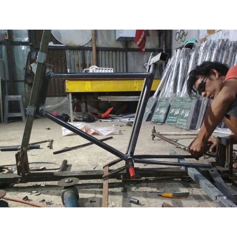 custom frame minivelo