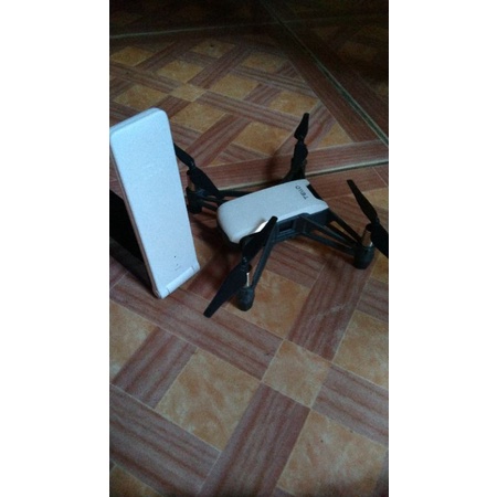 drone DJI Tello second
