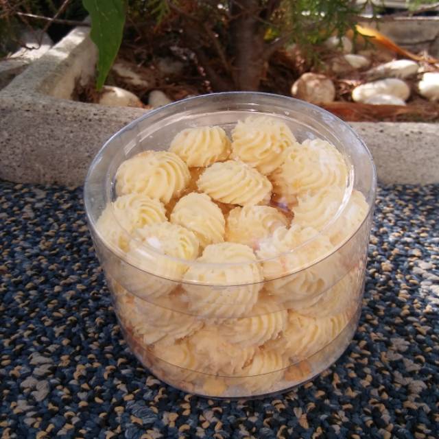 

Kue Semprit Keju Mawar