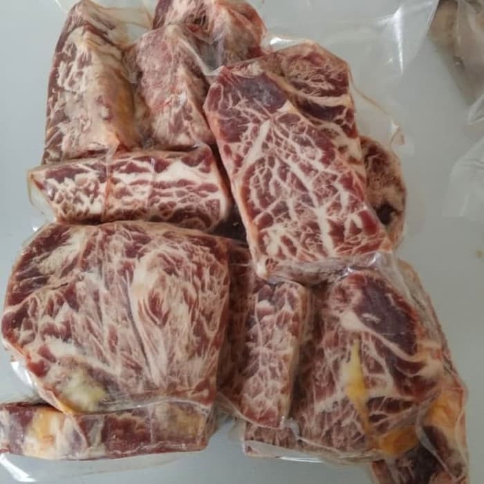 

Daging Sapi Meltic Wagyu Mess SIRLOIN 1kg Beef Wagyu Batik Meltik1kg