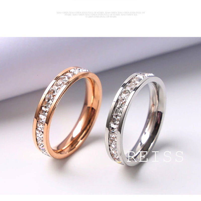 Cincin Berlian Baris Bahan Titanium Warna Rose Gold Untuk Wanita