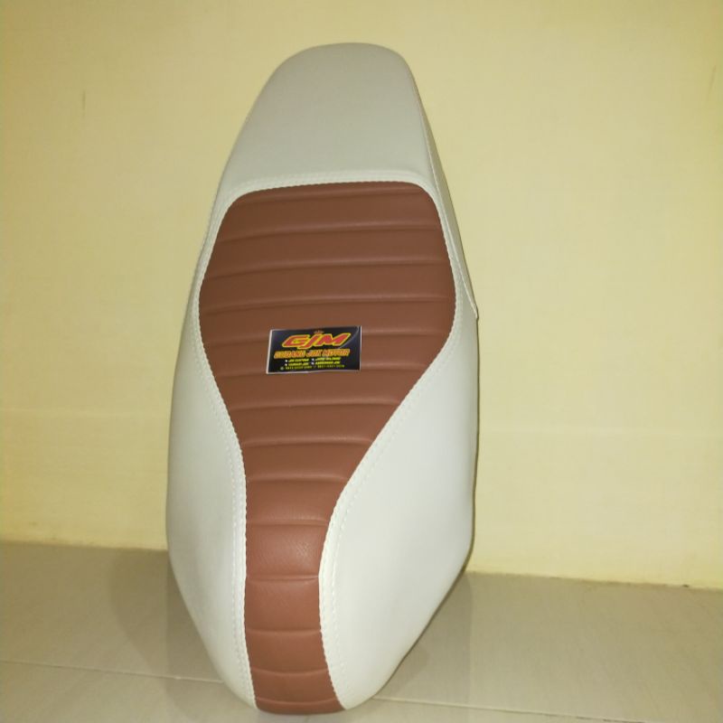 Sarung kulit jok scoopy caferacer-Cover jok scoopy  double seat