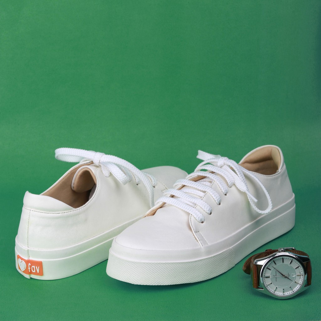 COSMOS WHITE | Indopride x Favshoes | Sepatu Sneakers Wanita Simple casual Santai - Olahraga