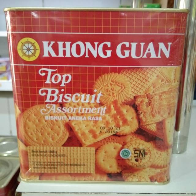 

Khong guan Assorted Top Medium 1kg