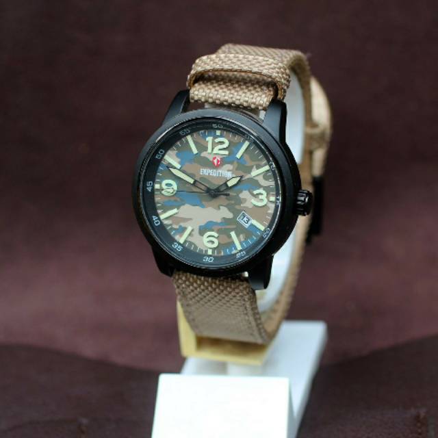 Jam Tangan Kasual Sporty Expedition Tali Kanvas 100% Original Wateresist Army