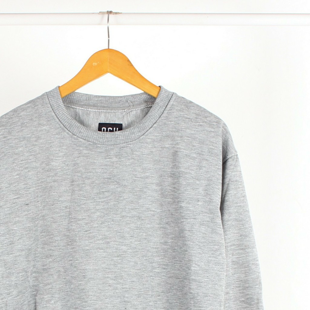 Jaket Crewneck LONG SLEEP MOTHBLES POLOS – Gray Edition Trendy Casual  Unisex Good Brand Quality Sty