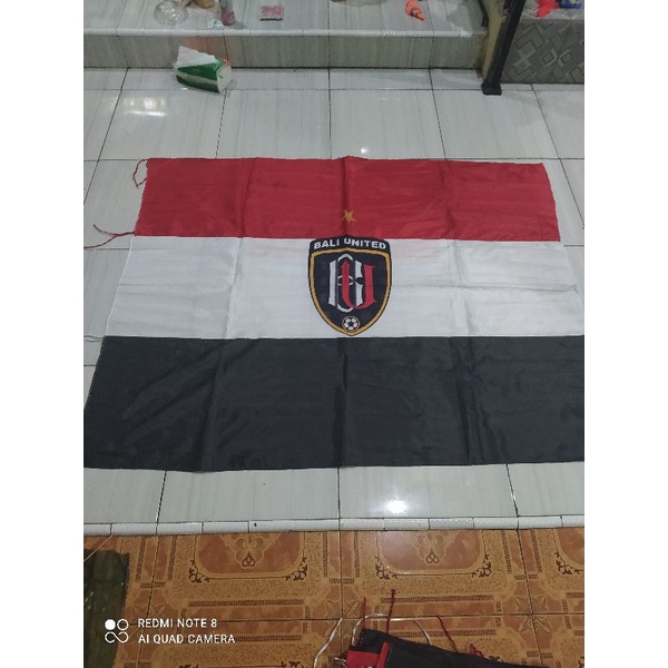 Bendera bola bali united