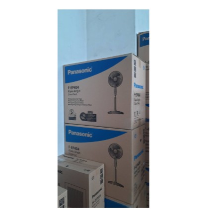 Panasonic Stand Fan / Kipas Angin Berdiri 16&quot; + Roda F-EP404 FEP404