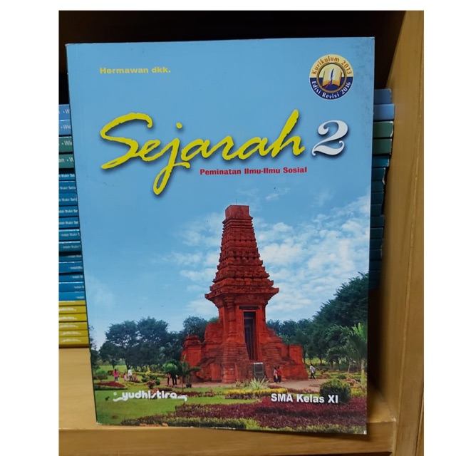 Sejarah indonesia peminatan kelas XI-11 SMA/MA K13 Revisi Yudhistira