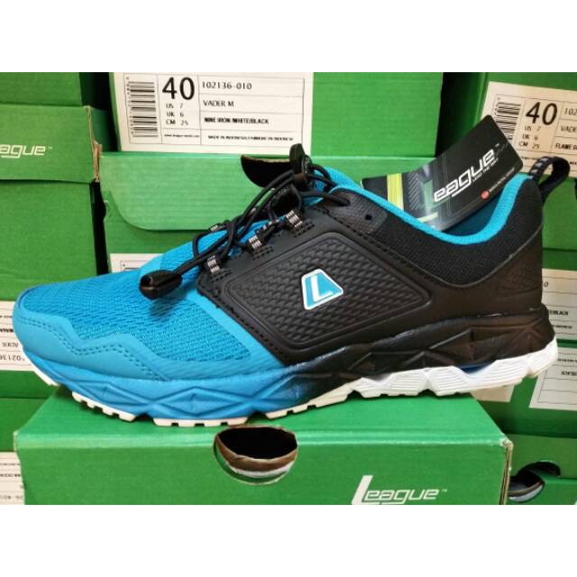 Sepatu Lari League Vader 102136401
