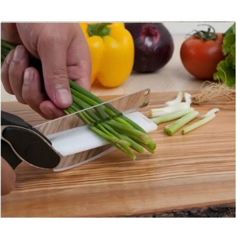 Clever Cutter 2 in 1 Pisau Gunting Dapur Dengan Talenan Cutting Board