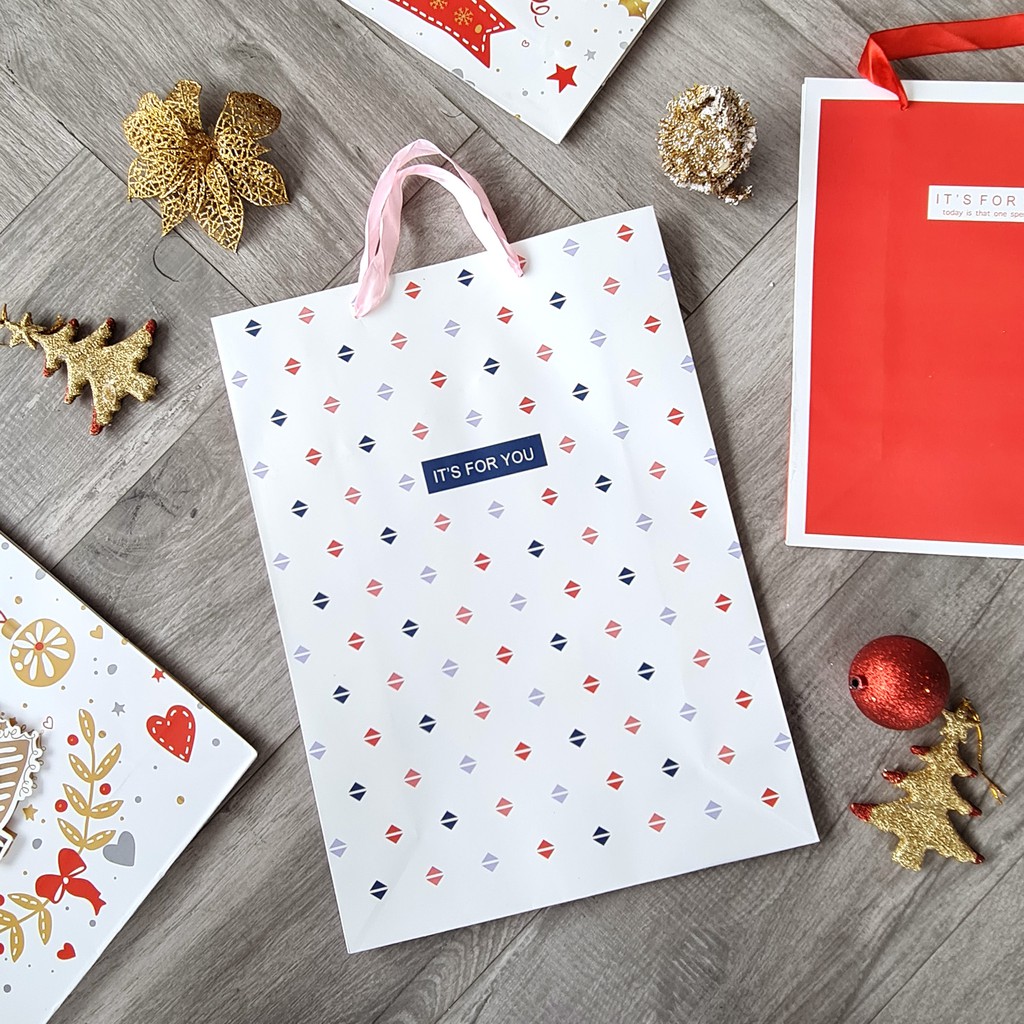 

Gift Bag Paper Bag Karton / Kantong Kado Tas Goodie Bag