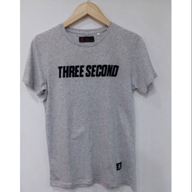 1101 kaos 3second cwo / kaos cwo 3second / kaos 3second / kaos lengan pendek