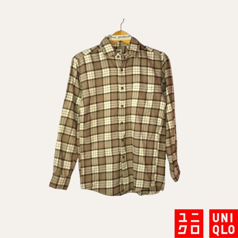flannel uniqlo coklat