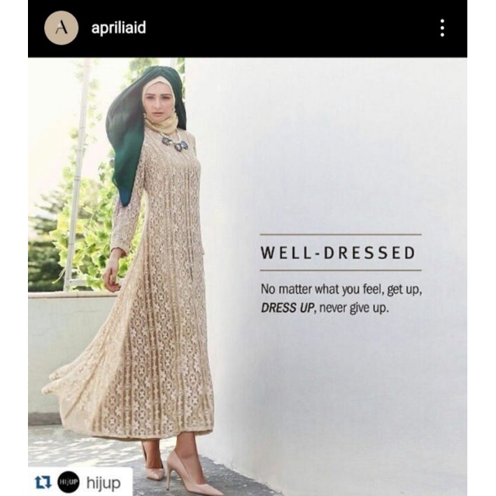 Nude brokat dress by Aprilia Pre❤