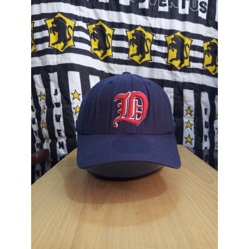 Topi baseball second Dickies original with tag logo D
