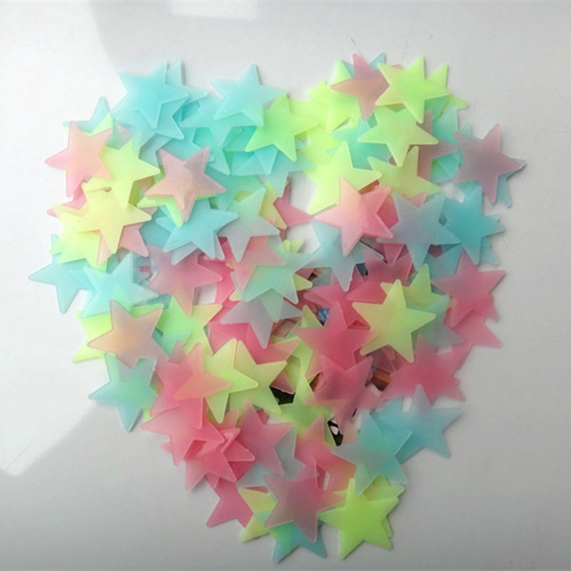100 Pcs Stiker Dinding 3D Bentuk Bulan Bintang Glow In The Dark Bahan PVC Untuk Dekorasi Natal