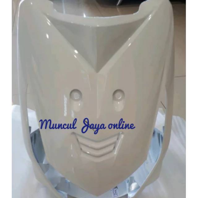 Cover Front Panel Tameng Dada Dasi Beat Karbu Putih 64301-KVY-960 PFW