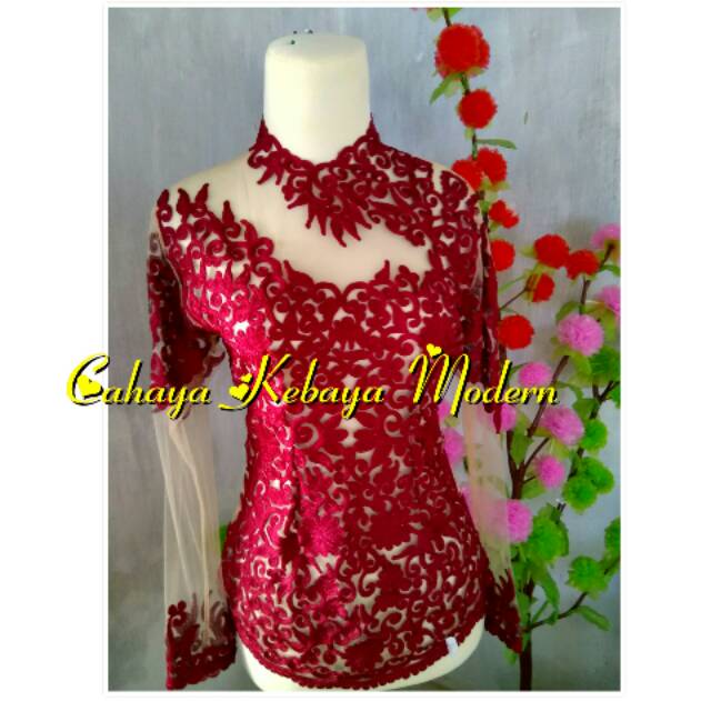  Kebaya Wisuda Bordir Stik Super Premium maroon lengan 