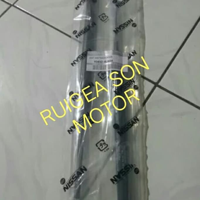 SHOCK BAGASI BELAKANG DATSUN GO