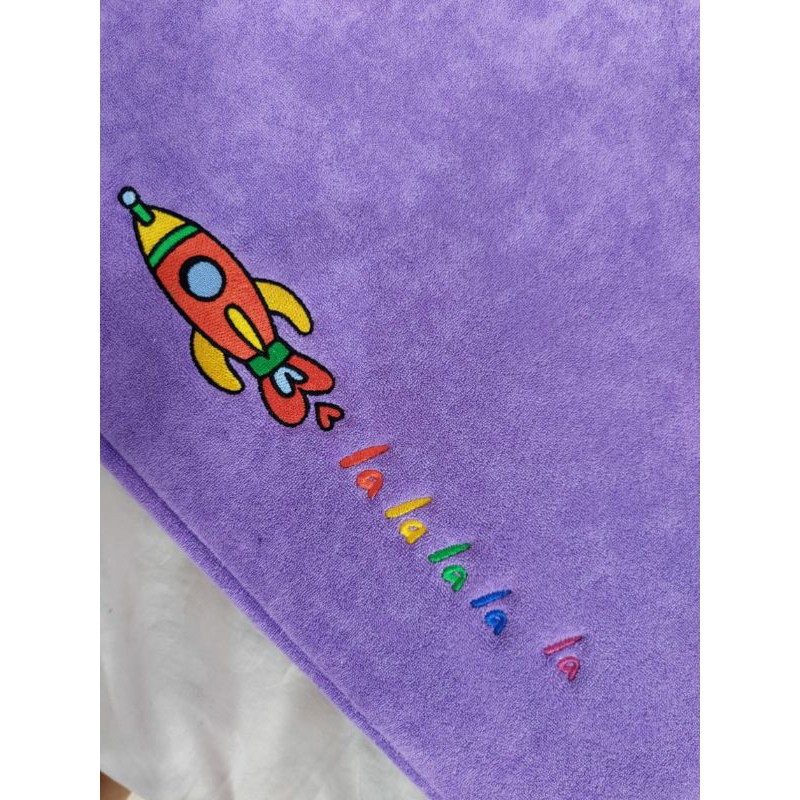 LAPTOP POUCH DNA (15 INCH) BTS POP UPS STORE OFFICIAL